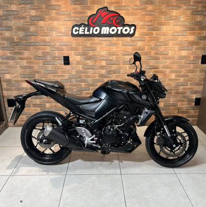 YAMAHA MT-03 ABS YAMAHA MT-03 ABS